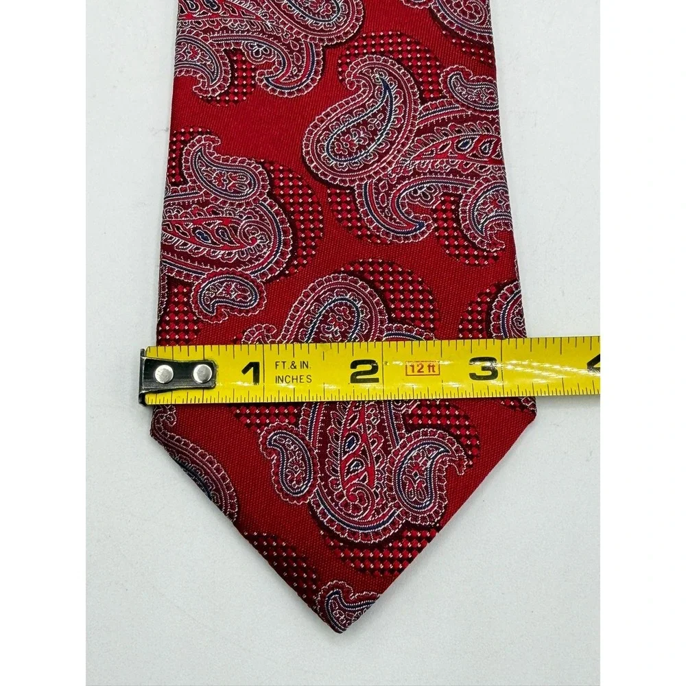 Canali 1934 Mens Red Paisley Silk Necktie Made in Italy Formal Business Tie